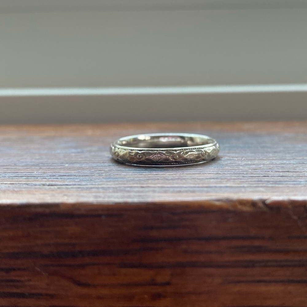 Sterling Silver Floral/Flower Stacking Ring (Size 7)